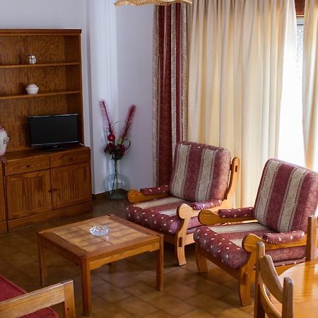 Columbia Apartamentos Turisticos Портиман Екстериор снимка