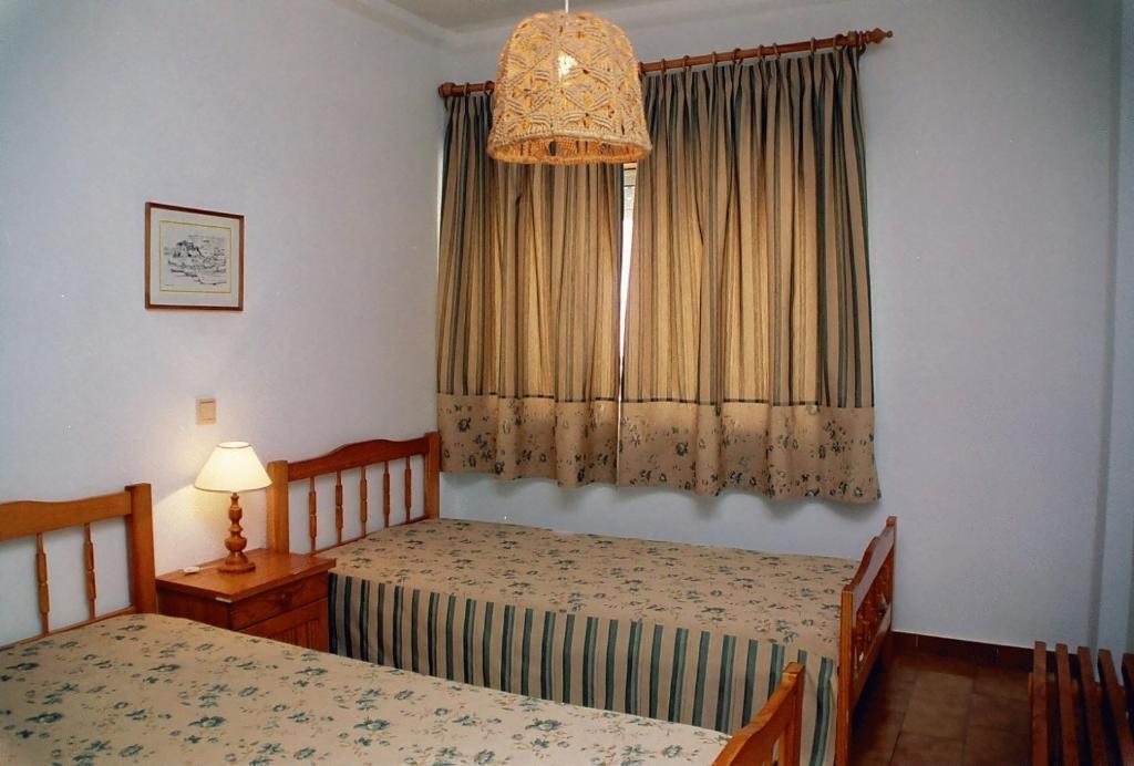 Columbia Apartamentos Turisticos Портиман Стая снимка
